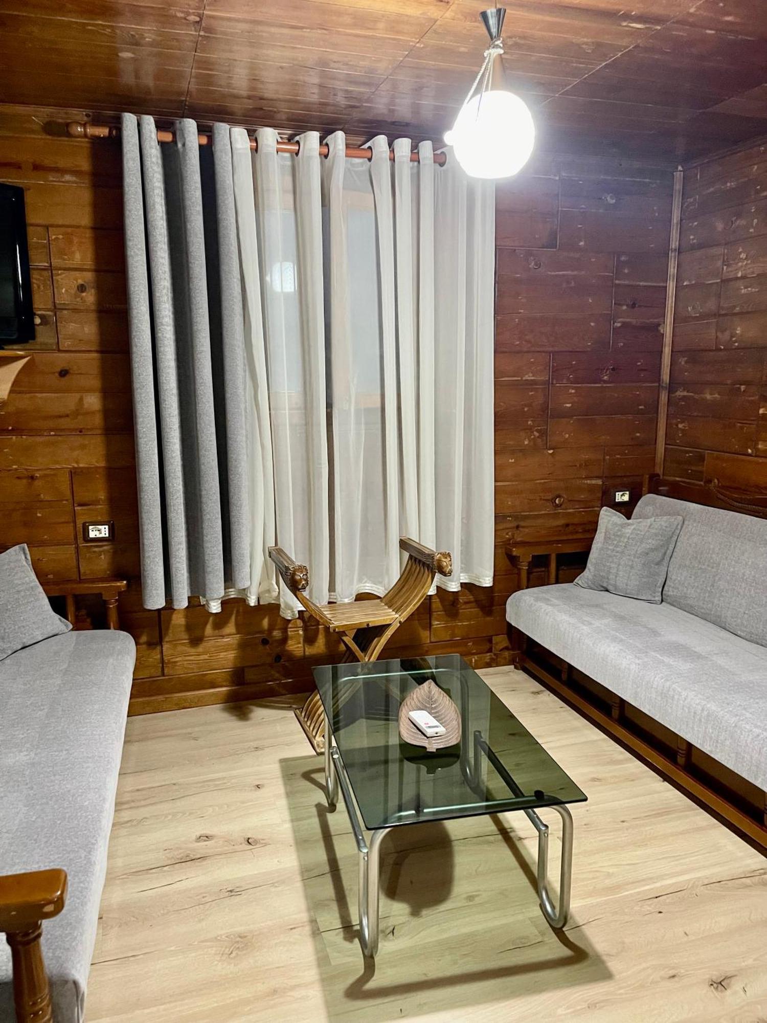 Guest House Dea Vlorë Εξωτερικό φωτογραφία