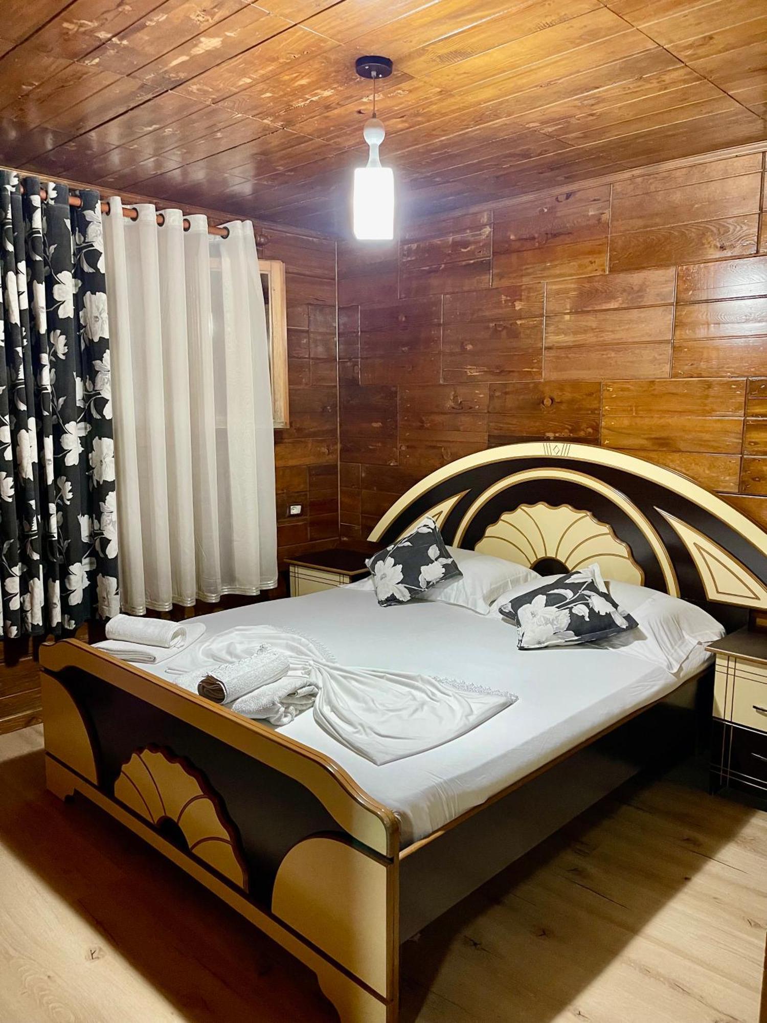 Guest House Dea Vlorë Εξωτερικό φωτογραφία